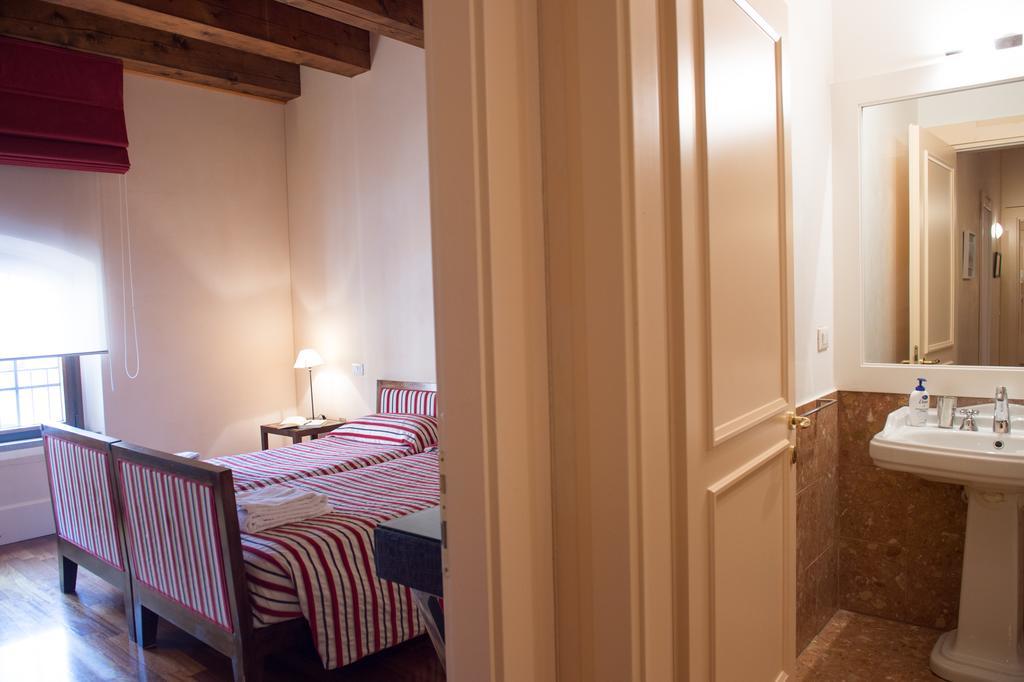 Apartamento Residenza Giudecca Molino Stucky Venecia Habitación foto