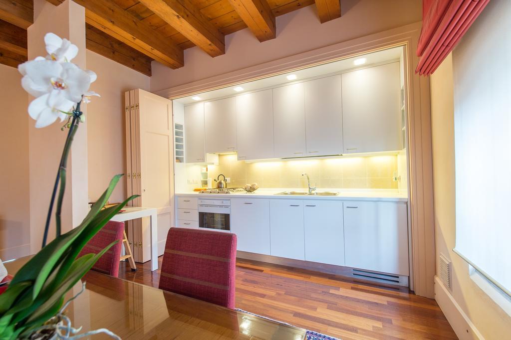 Apartamento Residenza Giudecca Molino Stucky Venecia Exterior foto